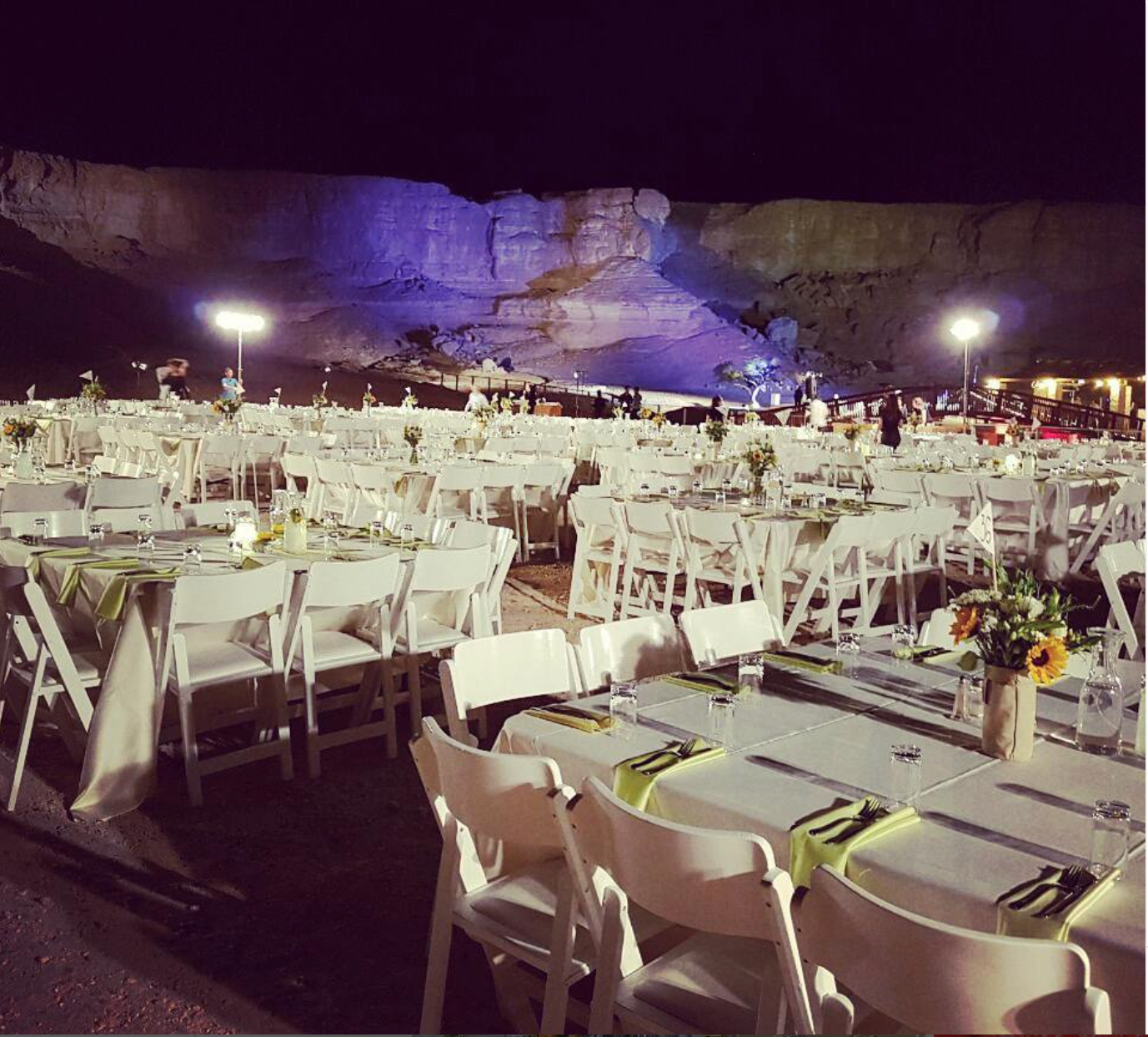 הסועד הנודד קיטטרינג חתונת שטח אירועי שטח מסיבה בטבע חתונה אחרת מיוחדת